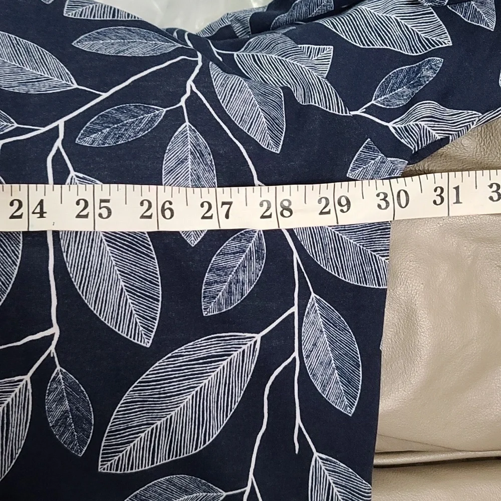 LuLaRoe Simply Comfortable Woms Shirt Tunic Navy W/ White Leaves High Low Hem 2X - Picture 6 of 7